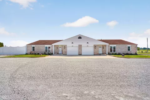 4072-4074 N 100 W, Anderson, IN 46011