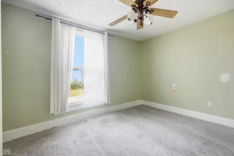Bedroom - 206 S Broadway St, Pendleton, IN 46064 photo 4 of 13