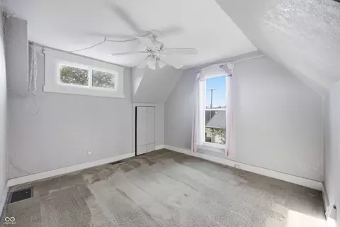 Bedroom - 206 S Broadway St, Pendleton, IN 46064 photo 11 of 13