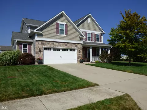 4509 Walcott Dr, Noblesville, IN 46062