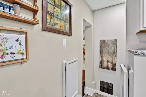 Entry Way - 106 E Cherry St, Advance, IN 46102 photo 4 of 4