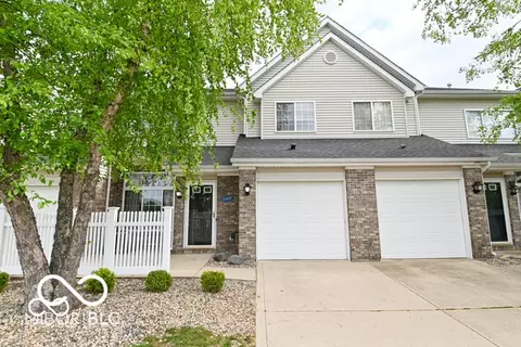 11437 Enclave Blvd, Fishers, IN 46038