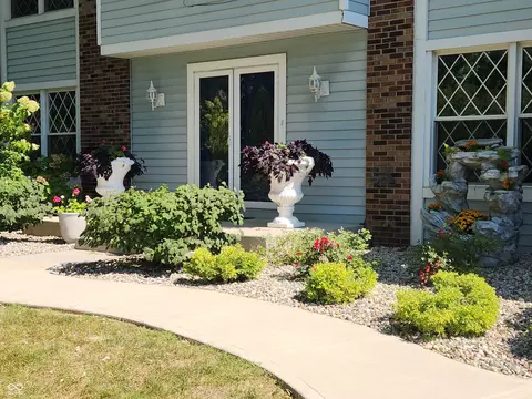 Exterior - 911 E Greyhound Pass, Carmel, IN 46032 photo 2 of 8