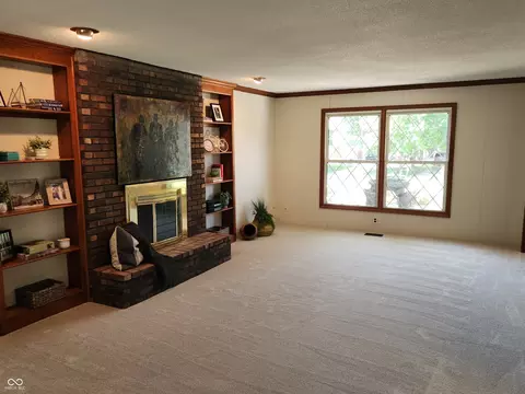 Living - 911 E Greyhound Pass, Carmel, IN 46032 photo 4 of 5