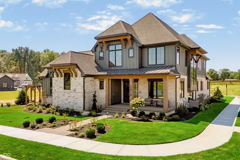 5818 Marvie Dr, Zionsville, IN 46077