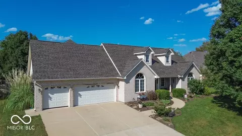 1172 Watertree Rd, Terre Haute, IN 47803