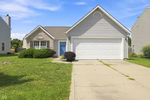5896 Crosscut Ln, Noblesville, IN 46062