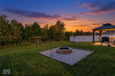 6822 Trey Dr, Camby, IN 46113