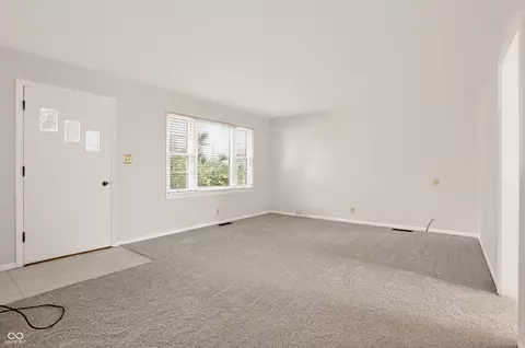 Living - 1617 Section St, Plainfield, IN 46168 photo 4 of 7