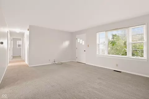 Living - 1617 Section St, Plainfield, IN 46168 photo 2 of 7