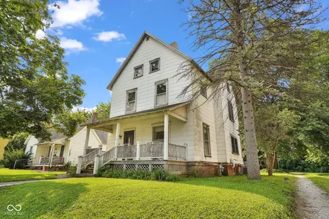 617 E Pike St, Crawfordsville, IN 47933