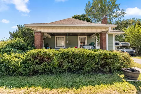 989 E Morgan St, Martinsville, IN 46151