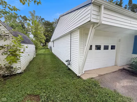 Exterior - 306 E South St, Centerville, IN 47330 photo 1 of 5