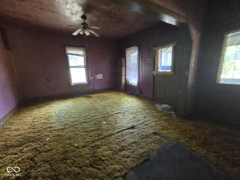 Living - 7155 E Cass Main St, Sullivan, IN 47882 photo 1 of 2
