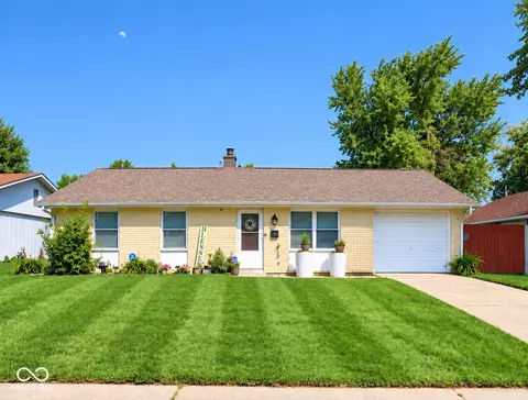 9944 Catalina Dr, Indianapolis, IN 46235