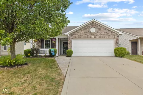 6336 Emerald Springs Dr, Indianapolis, IN 46221