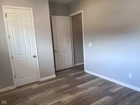 Bedroom - 201 Eagle Dr, Covington, IN 47932 photo 3 of 4