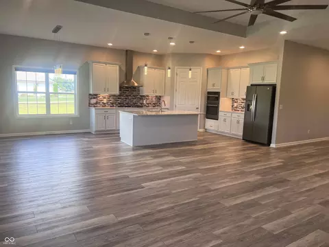 Other - 201 Eagle Dr, Covington, IN 47932 photo 3 of 5