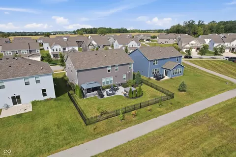 View/Area - 8862 Springbrook Dr, Pendleton, IN 46064 photo 4 of 5