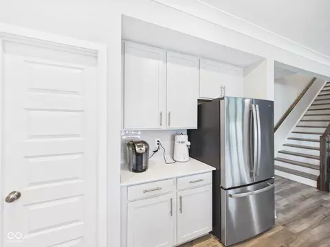 Kitchen - 8862 Springbrook Dr, Pendleton, IN 46064 photo 3 of 4