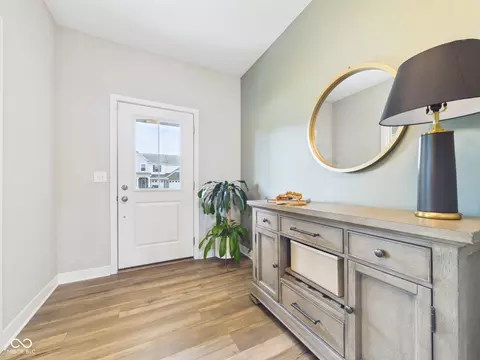 Entry Way - 8862 Springbrook Dr, Pendleton, IN 46064 photo 1 of 2