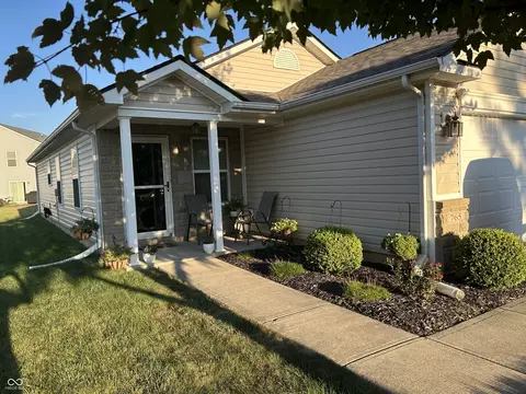 765 Sunvista Dr, Avon, IN 46123
