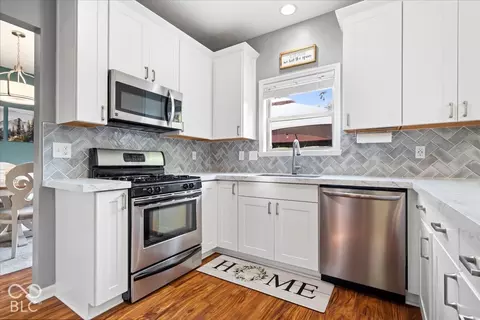 Kitchen - 10774 Brixton Ln, Fishers, IN 46037 photo 1 of 2