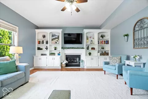 Living - 10774 Brixton Ln, Fishers, IN 46037 photo 3 of 4