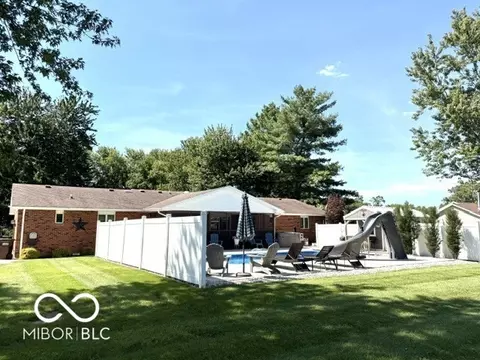 Exterior - 303 Mattie Harris Rd, Centerville, IN 47330 photo 4 of 13