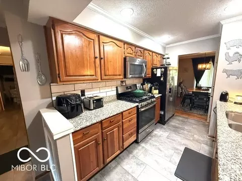 Kitchen - 303 Mattie Harris Rd, Centerville, IN 47330 photo 3 of 3