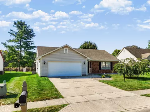 4235 Tarragon Dr, Indianapolis, IN 46237