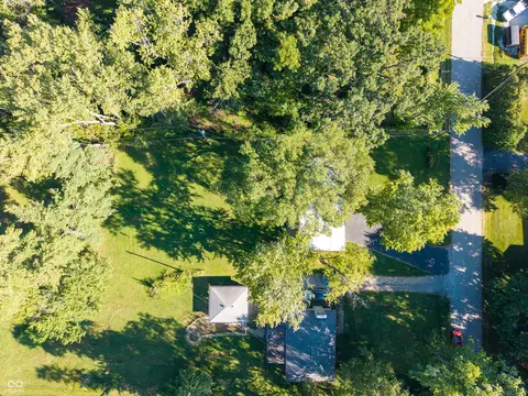 View/Area - 930 Eustis Dr, Indianapolis, IN 46229 photo 2 of 2