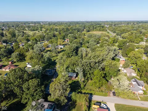 View/Area - 930 Eustis Dr, Indianapolis, IN 46229 photo 1 of 2
