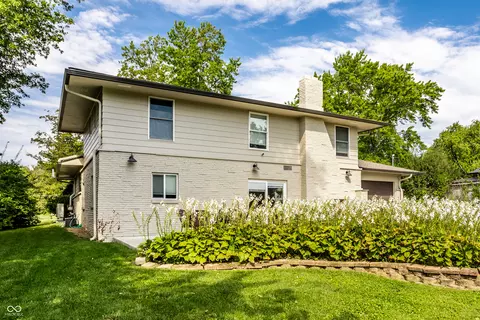 5847 Gloucester Cir, Indianapolis, IN 46220