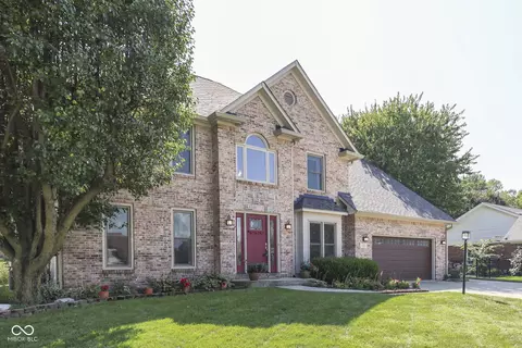 4275 Silver Hill Dr, Greenwood, IN 46142