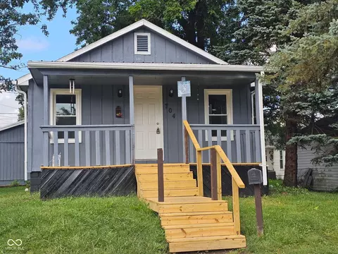 704 W Madison St, Alexandria, IN 46001