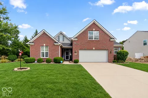 1075 Lazio Ct, Greenwood, IN 46143