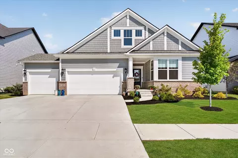 128 Creststone Blvd, Westfield, IN 46074