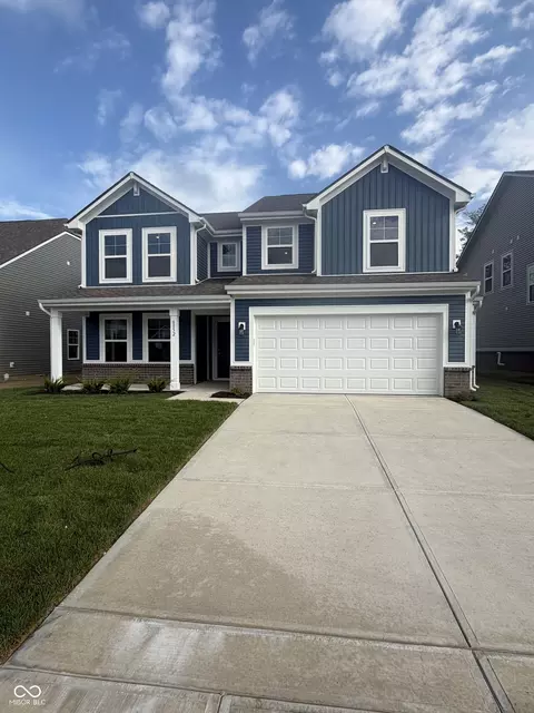 6852 Addison Dr, Whitestown, IN 46075