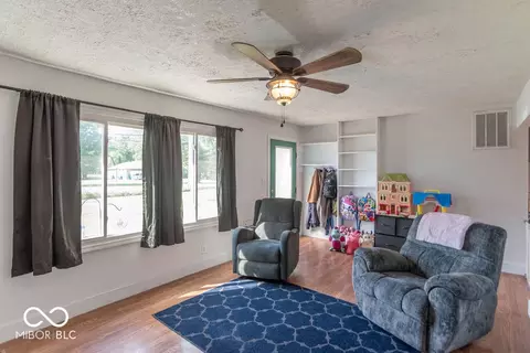 Living - 7272 E Hadley Rd, Camby, IN 46113 photo 1 of 1