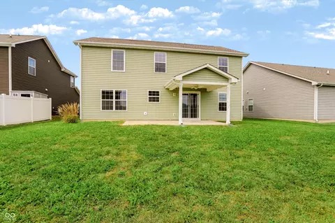 Exterior - 1617 Maplewood Ln, Pendleton, IN 46064 photo 13 of 14