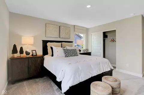 Bedroom - 11635 Kylemore Dr, Indianapolis, IN 46235 photo 6 of 10