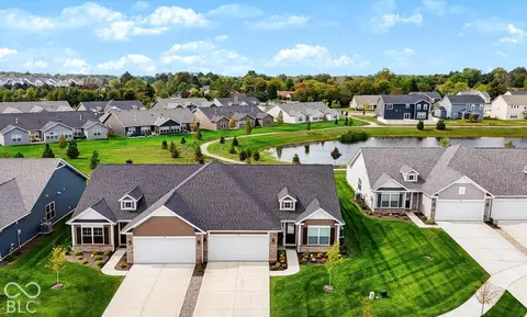 134 Maxim Ct, Cumberland, IN 46229