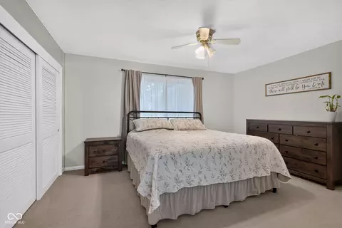 Bedroom - 2112 E Memory Ln, Anderson, IN 46013 photo 1 of 4