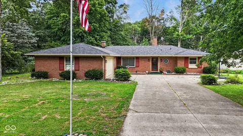 Exterior - 2112 E Memory Ln, Anderson, IN 46013 photo 14 of 14