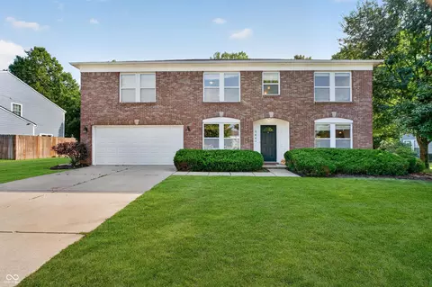 5641 Buck Dr, Noblesville, IN 46062