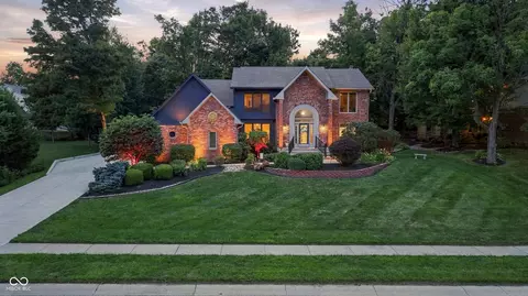 8510 Bluefin Cir, Indianapolis, IN 46236