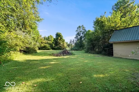 Exterior - 5336 W Epler Rd, Indianapolis, IN 46221 photo 7 of 16