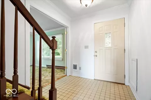 Entry Way - 5336 W Epler Rd, Indianapolis, IN 46221 photo 1 of 3