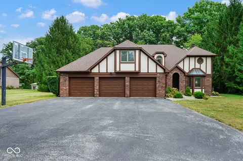 1767 N Sugar Creek Trl, Greenfield, IN 46140